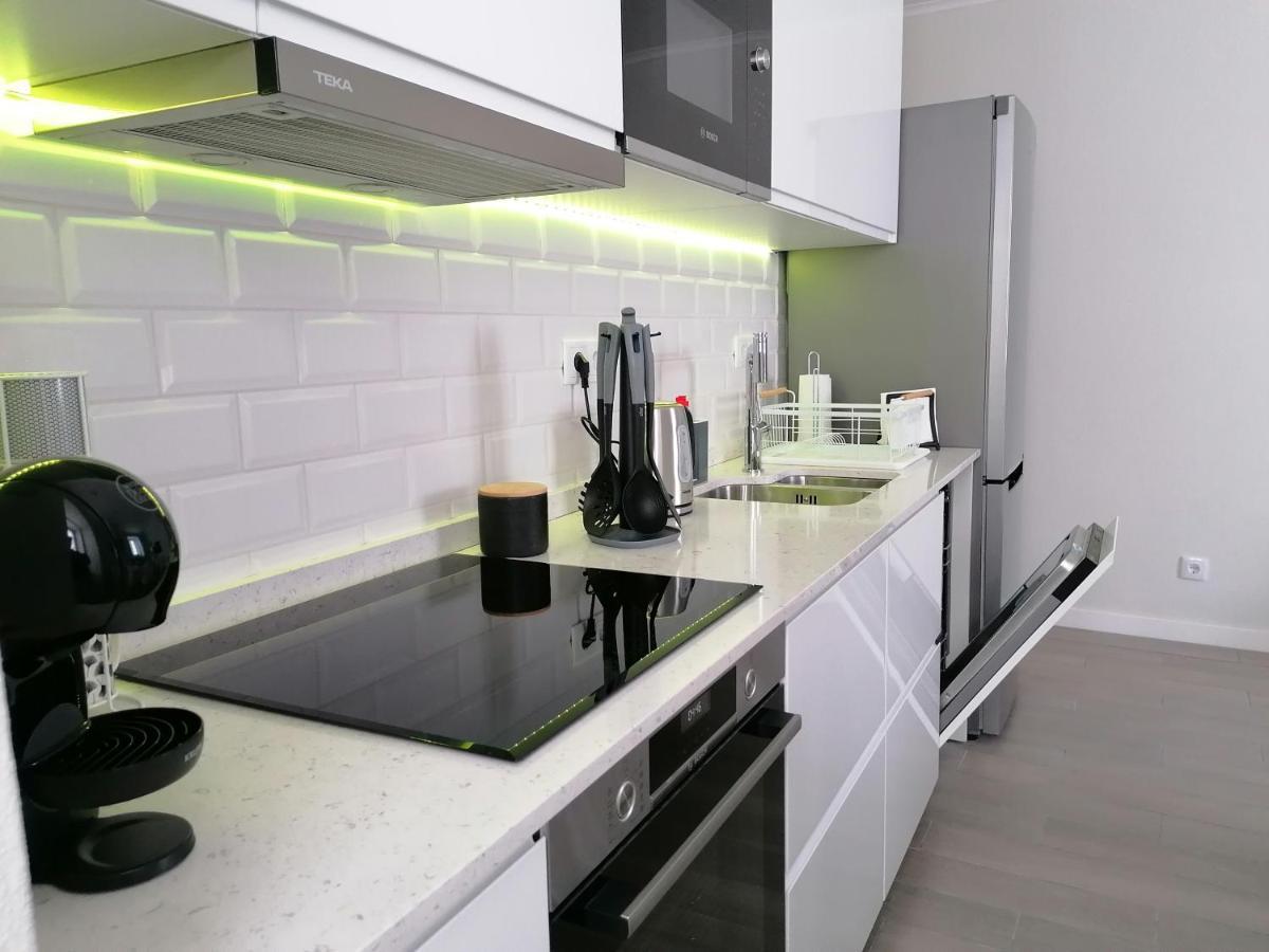 Miragaia Star Apartments Ангра-ду-Эроижму Экстерьер фото