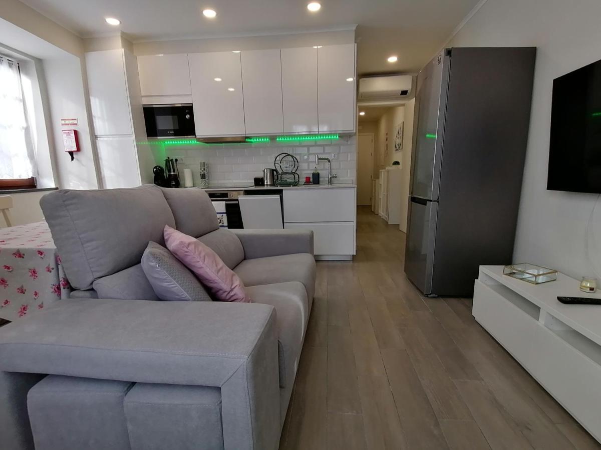 Miragaia Star Apartments Ангра-ду-Эроижму Экстерьер фото